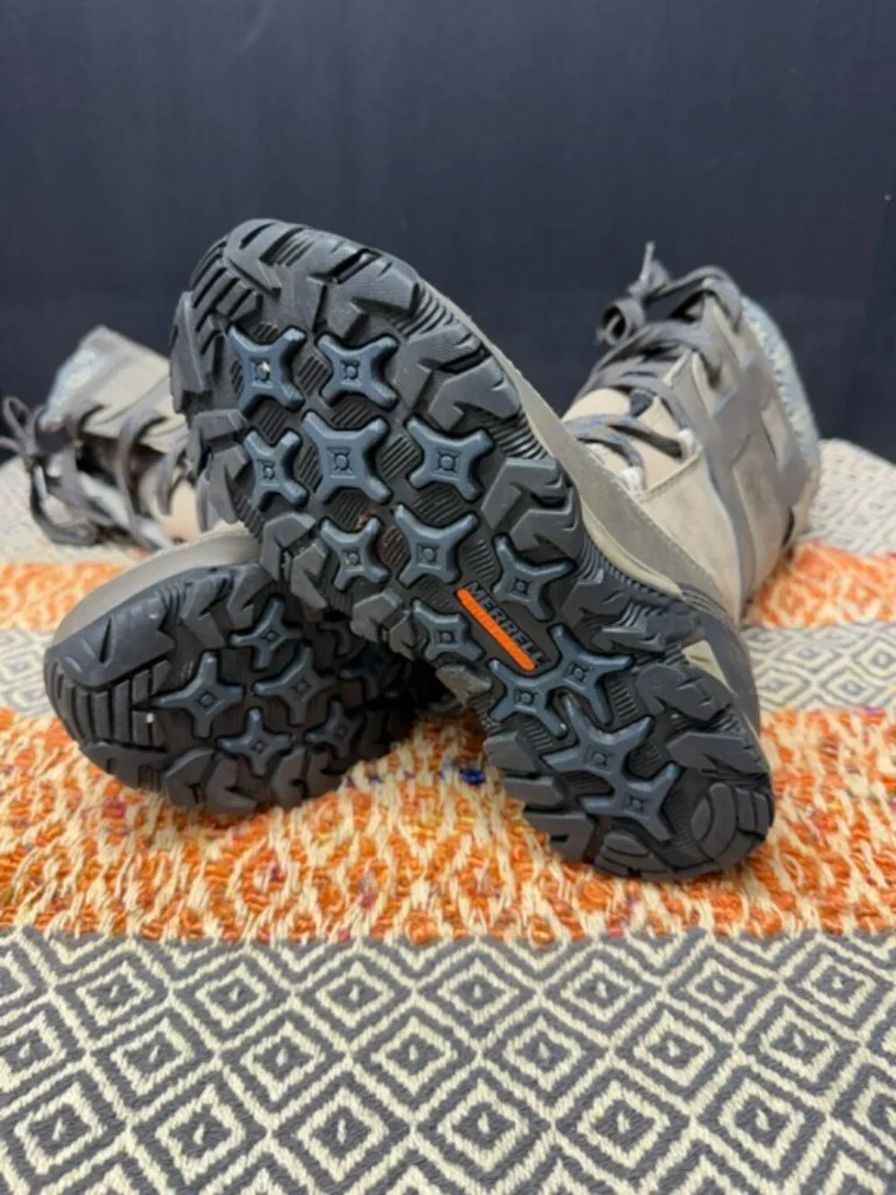 Merrell Polarand Rove Peak Woman's Size 6